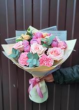 Букет цветов из:  Розы и Гвоздики #REPLACE_PRED# Садовый