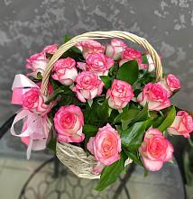 Цветочная композиция из Розы в корзине #REPLACE_PRED# Садовый