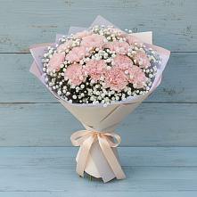 Букет цветов из:  Гвоздики в Садовый