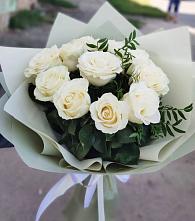 Букет Белые розы Проуд #REPLACE_PRED# Садовый