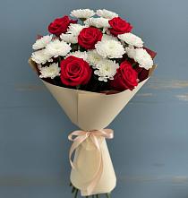 Букет цветов из:  Розы и Хризантемы в Садовый