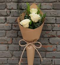 Букет цветов из:  Розы в Садовый
