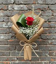 Букет цветов из:  Розы в Садовый