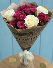 Букет цветов из:  Розы в Садовый