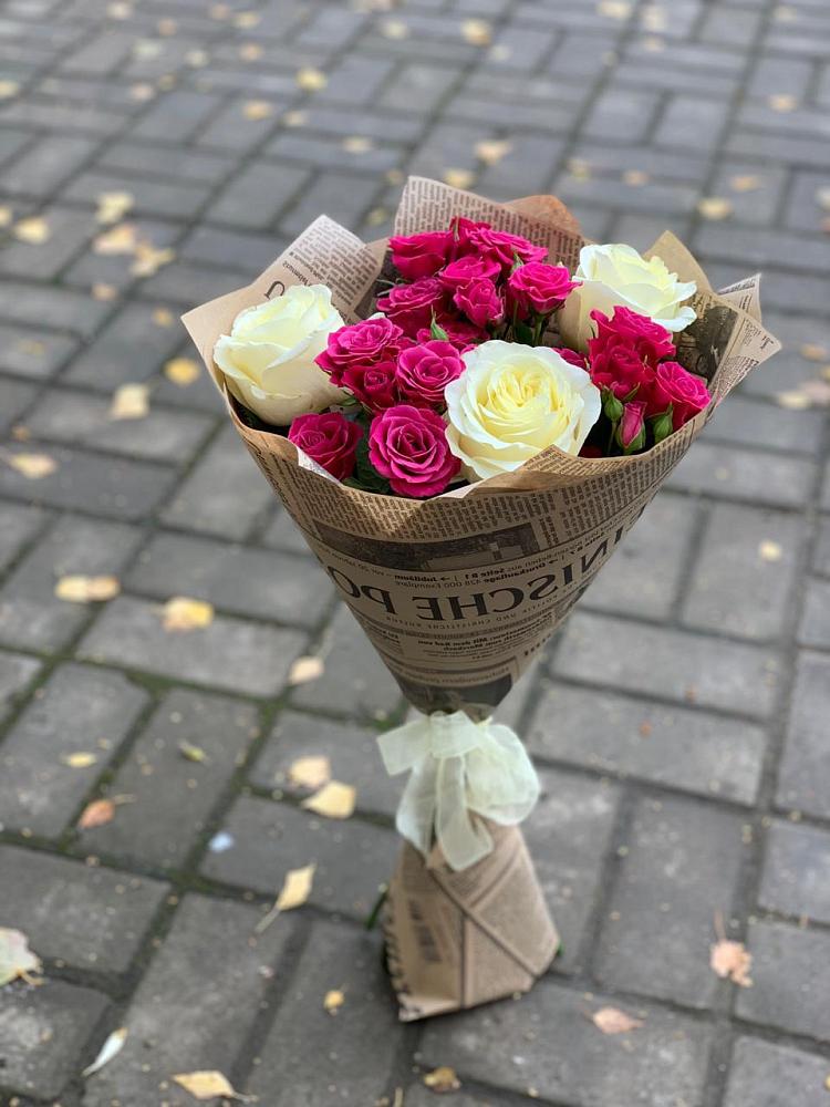 Букет цветов из: Розы в Садовый