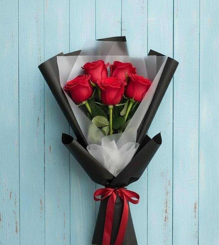 Букет цветов из: Розы в Садовый